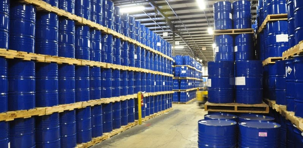 Danh mục hóa chất phong phú, luôn sẵn hàng